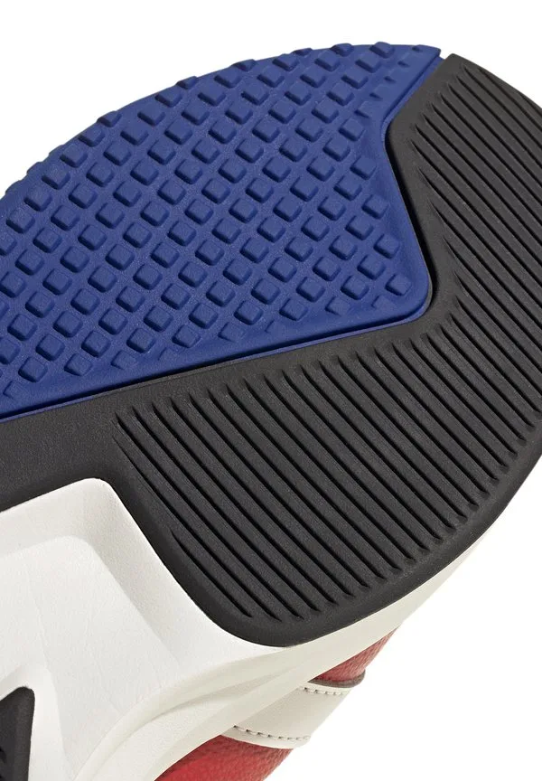 Тренеры Adidas Performance, Betsca Cwhite Selubl — фото 4