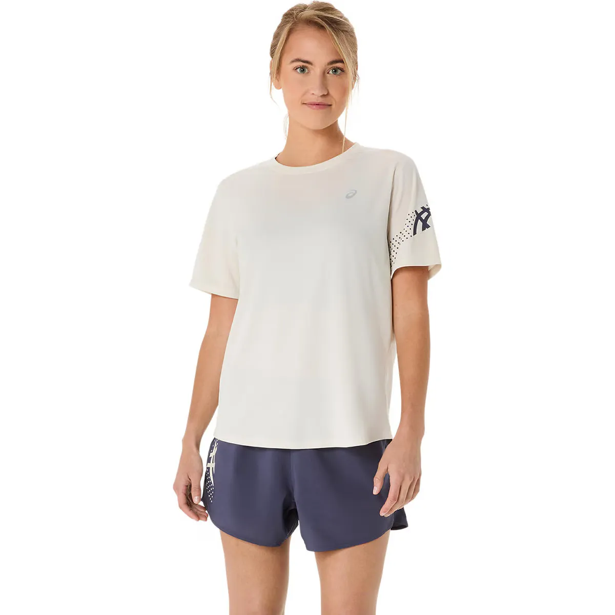 

Футболки для бега женские ASICS ICON SS TOP, бежевый