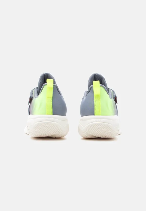 Унисекс баскетбольные кроссовки giannis immortality 4 Nike Performance, Dark Raisin/Total Crimson/Volt/Sail — фото 3