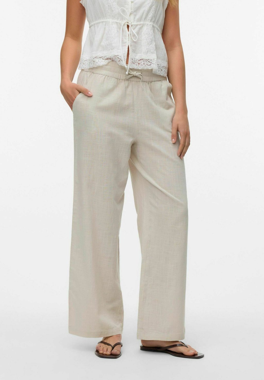 

Брюки VMCAIA MITTLERE TAILLE Vero Moda, бежевый