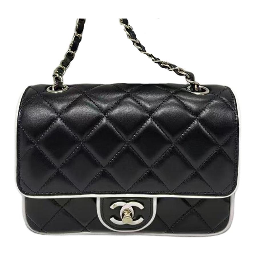 

CHANEL Миниатюрная женская сумка через плечо из овчины черная