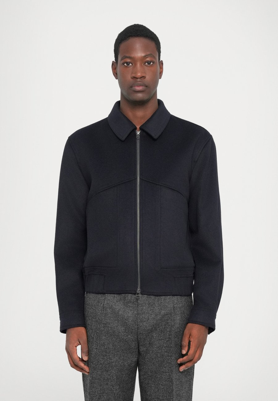 

Куртка Tiger of Sweden EEVEN, Light Ink/Dark Blue