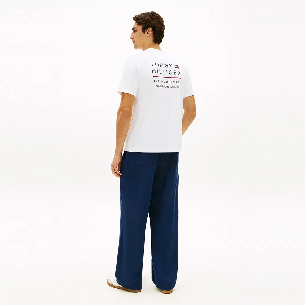 Мужская белая футболка с вышитым логотипом "Embro Stack" от Tommy Hilfiger — фото 3