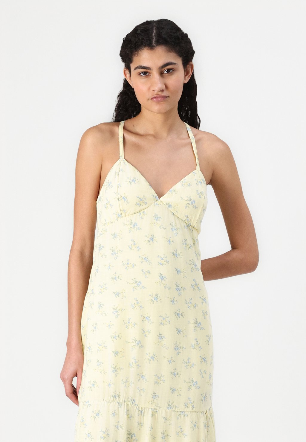 CHAIN BARE OPEN BACK MAXI DRESS Hollister Co., 7389 - CDEK.Shopping (24905922) CHAIN BARE OPEN BACK MAXI DRESS Hollister Co., 7389 - CDEK.Shopping (24905922)