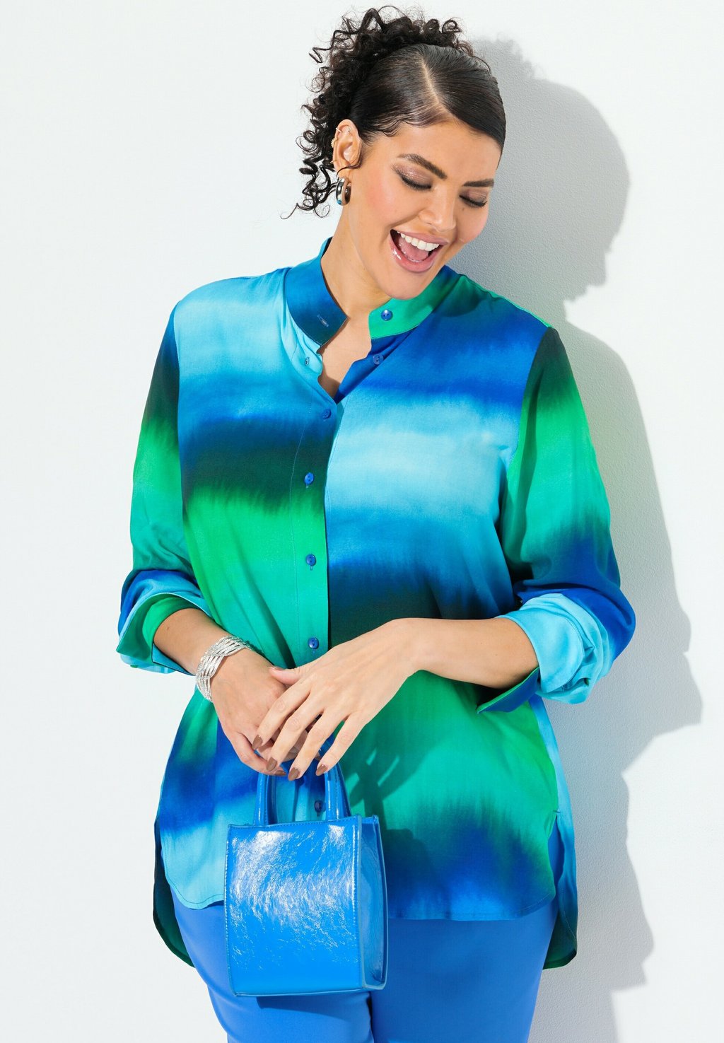 

Блузка на пуговицах TIE DYE STRIPED Ulla Popken, светло-зеленый
