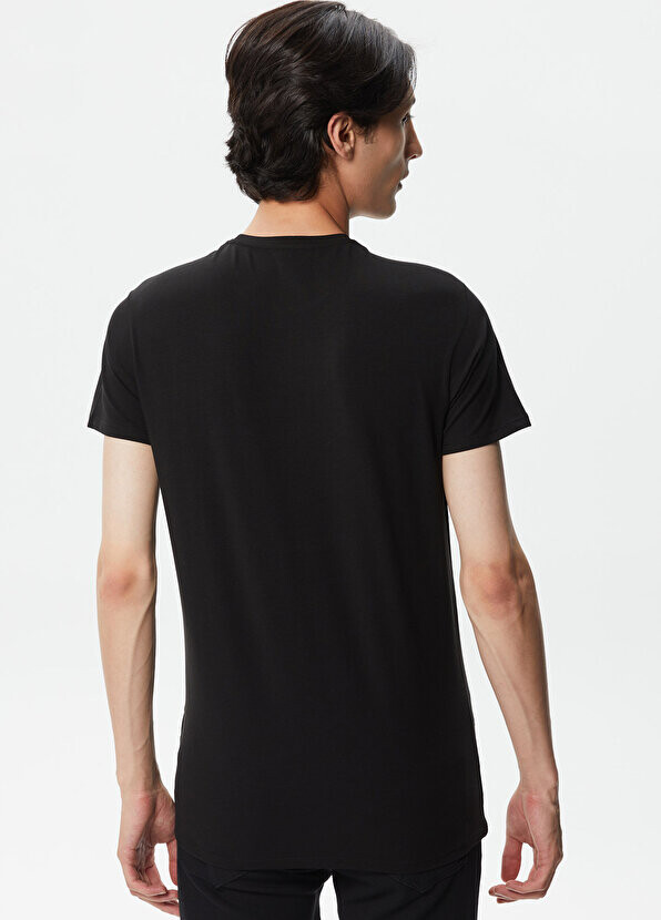 Черная мужская футболка slim fit с круглым вырезом Lacoste — фото 3