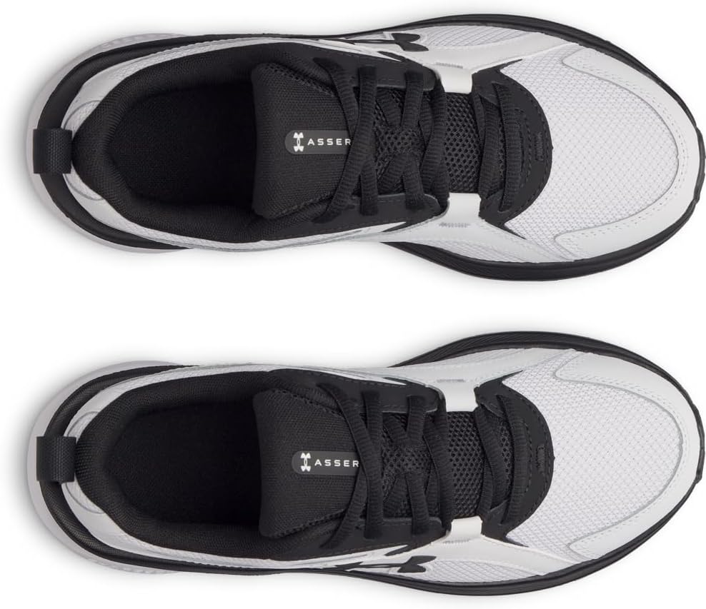 Беговые кроссовки для мальчиков Under Armour Charged Assert 11, белый/черный — фото 4