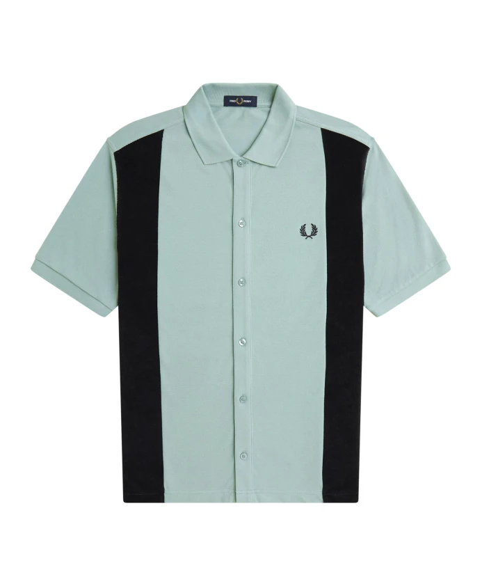 

Синие футболки и поло с культовой вышивкой. Fred Perry, синий