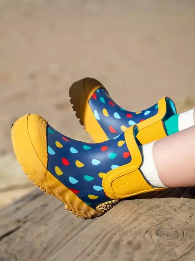 Детские короткие резиновые сапоги Rain & Shine, цвет Rainbow Rain Frugi — фото 2