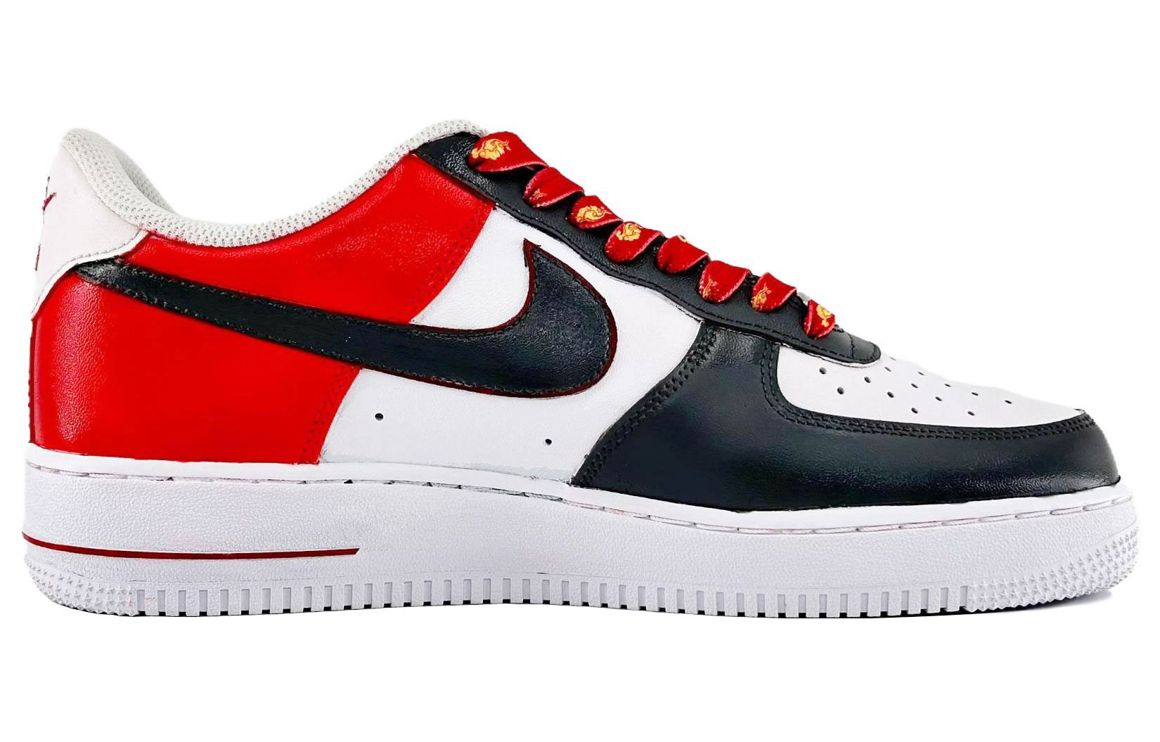 

Мужская обувь для скейтбординга Nike, Black/Red