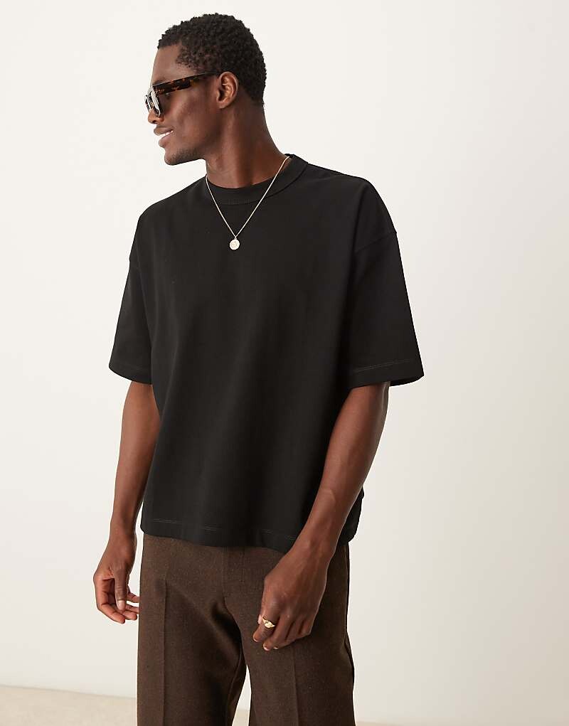 

ASOS DESIGN Premium — черная футболка свободного кроя плотностью 300 г/м² со швами интерлок