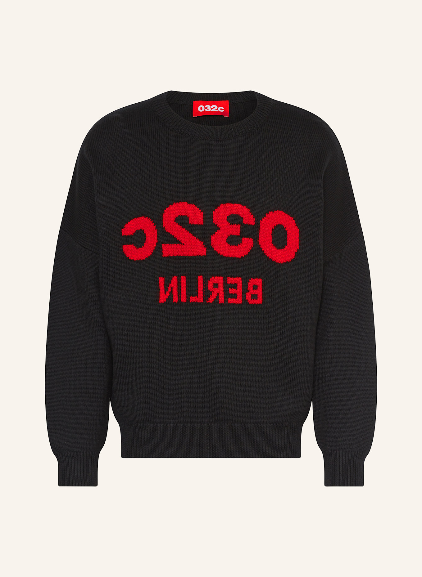 

Селфи в свитере 032C, черный