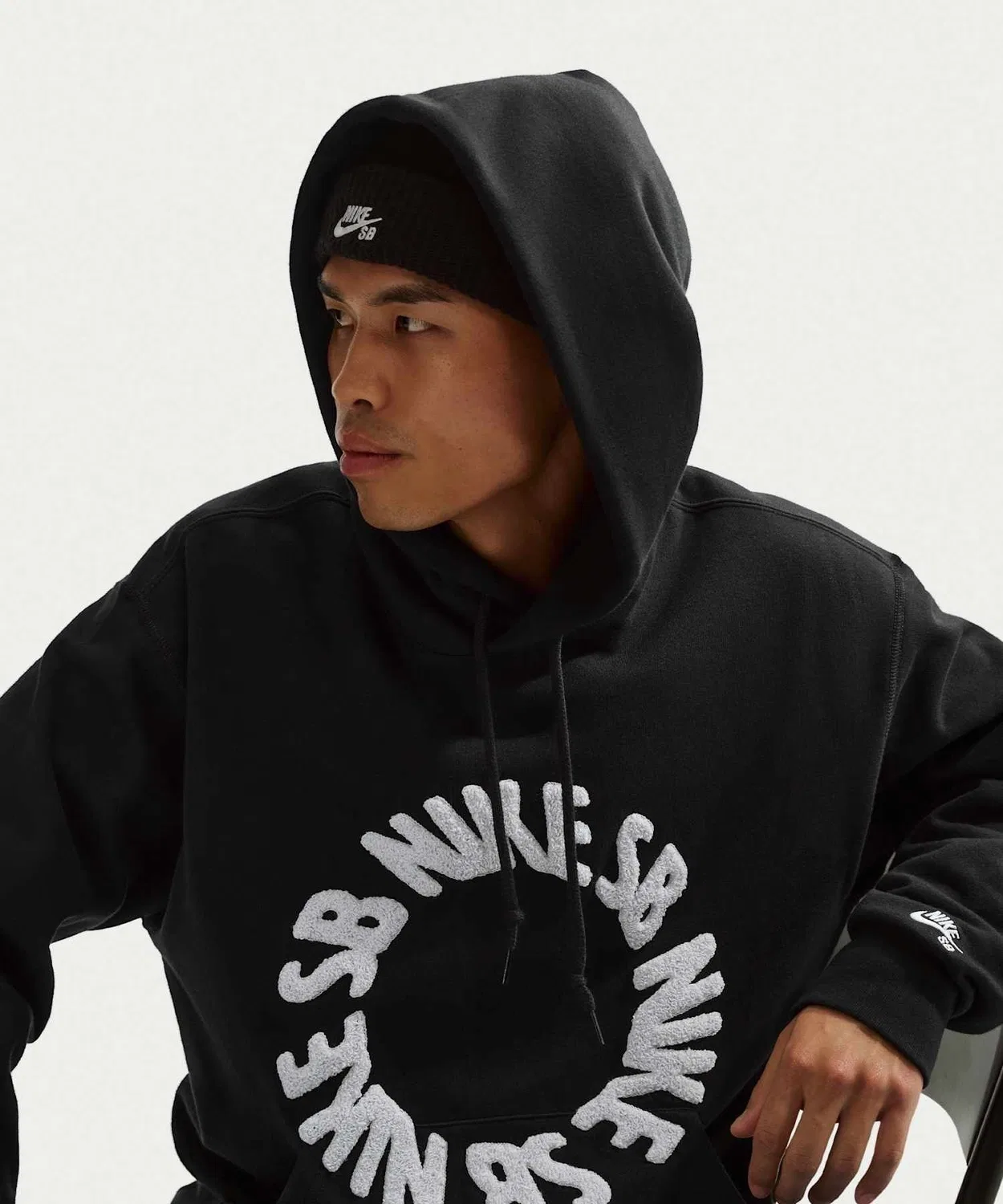 Толстовка Nike SB Fleece Pullover Hoodie, чёрная — фото 3