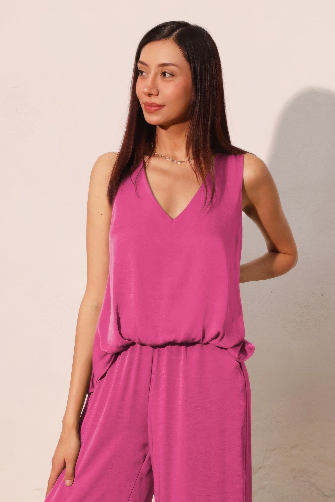 

Топ из выстиранного полиэстера и шелка с защипами спереди TRUEDAMES, розовый