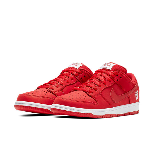 Кроссовки x girls don't cry sb dunk low pro qs 'coming back home' Nike, красный — фото 3