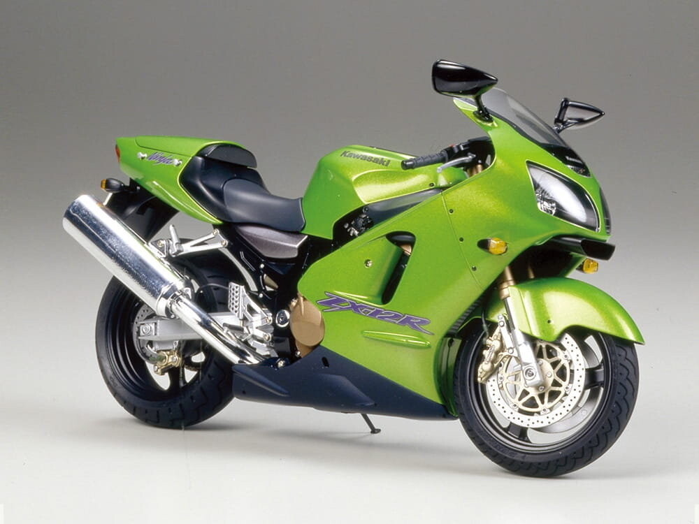 

Kawasaki ZX-12R Ninja 1:12 Tamiya 14084