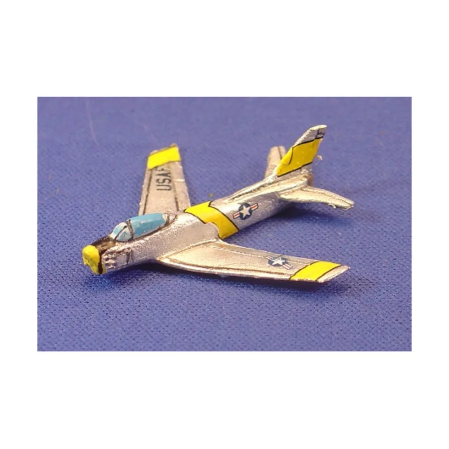 

F-86E Сабля, Luftwaffe 1946 Miniatures - United States (1:300)