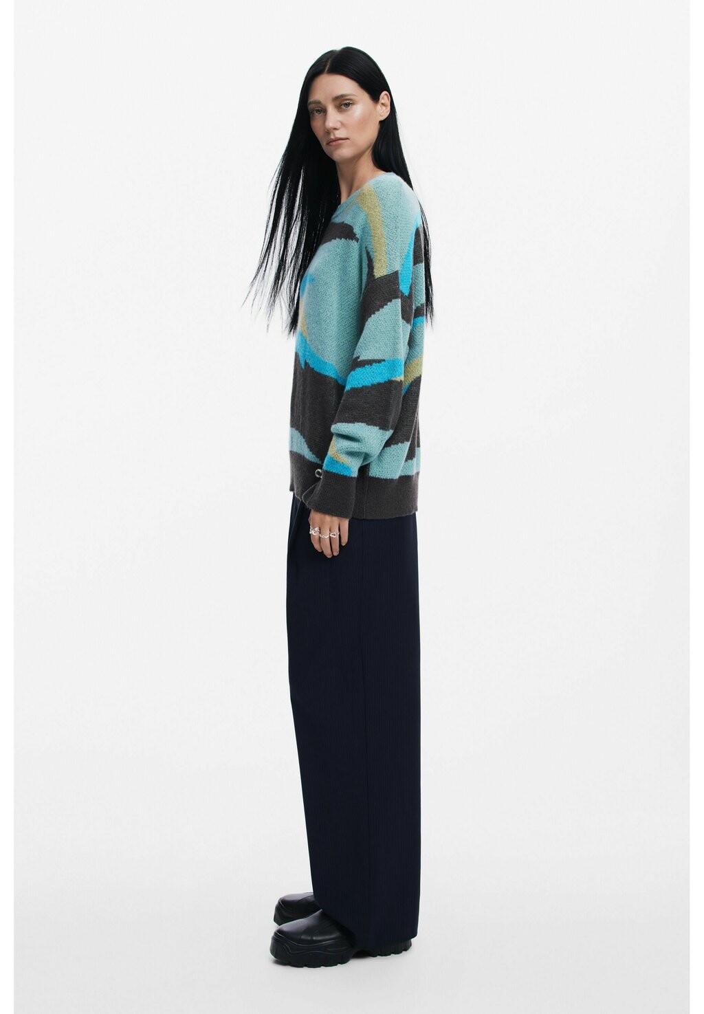 

Джемпер Desigual, зеленый