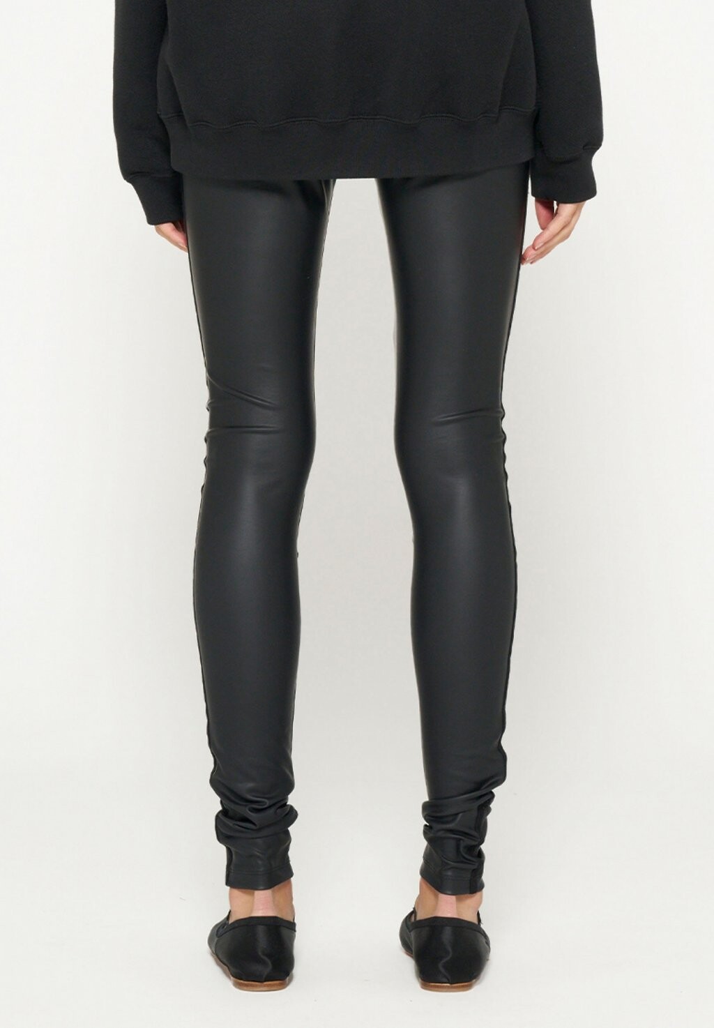 

Брюки Leggings 10DAYS, черный