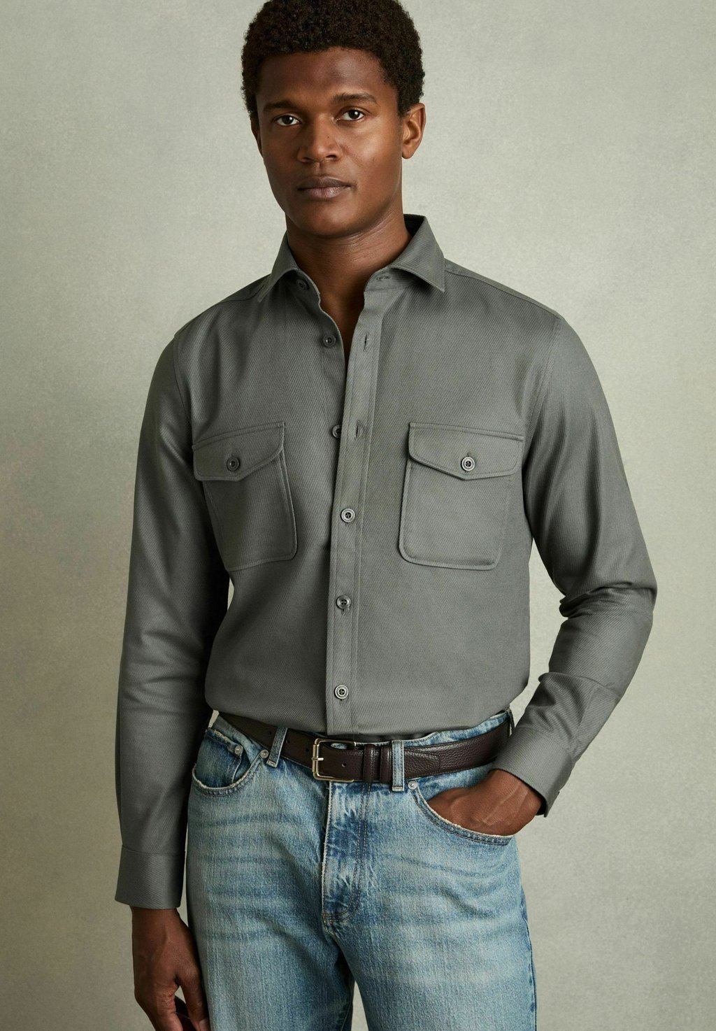 

Рубашка REGULAR FIT-WHISPER STRETCH TWIN Reiss, зеленый