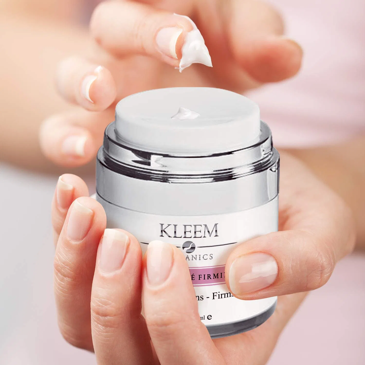 Крем для шеи и зоны декольте с пептидами и ретинолом Kleem Organics, 50 мл Kleem — фото 4