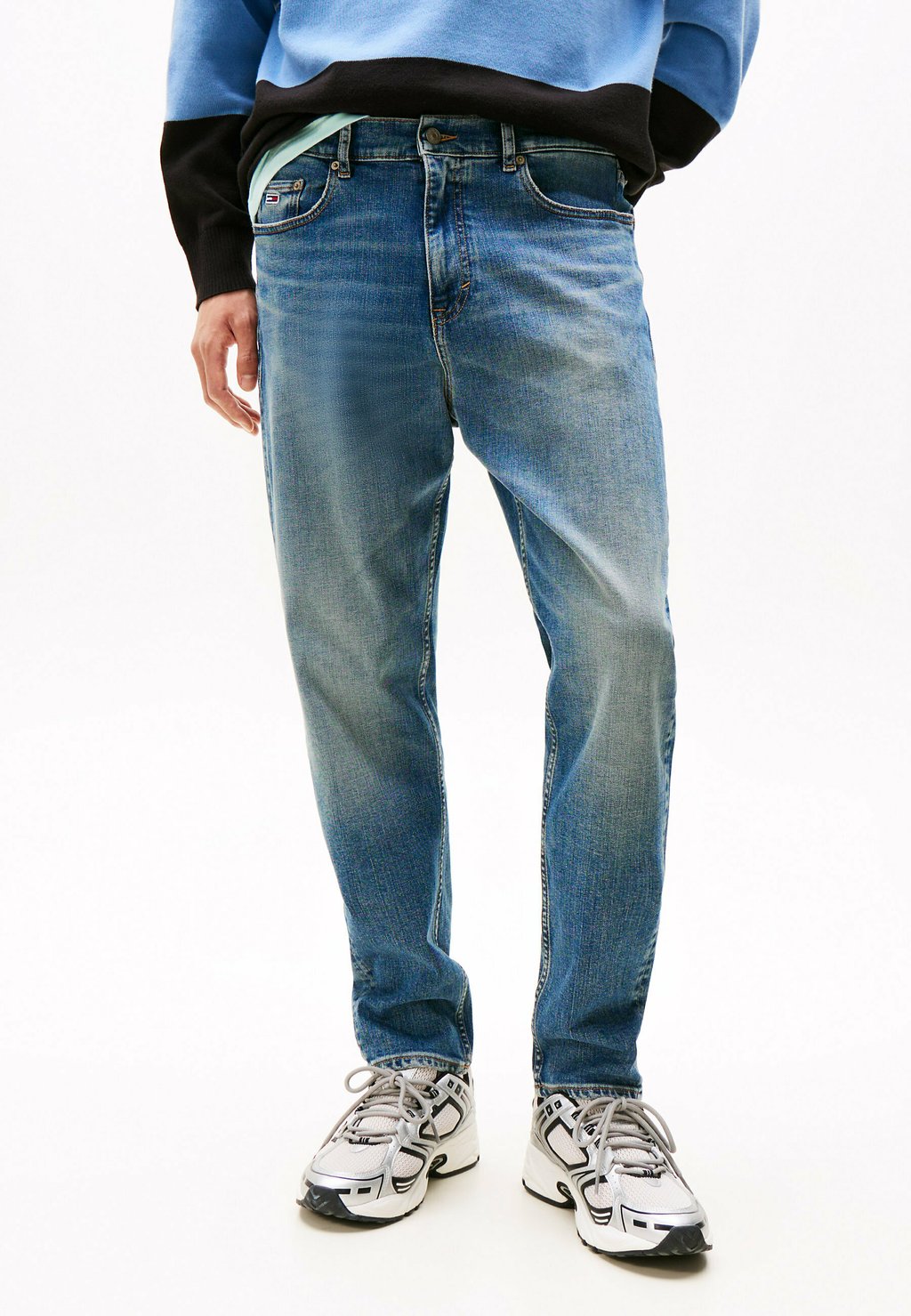 

Зауженные джинсы ISAAC Tommy Jeans, темно-синий