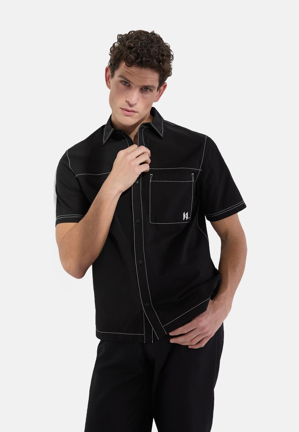 

Рубашка SHORT-SLEEVED CONTRAST STITCH KARL LAGERFELD, черный