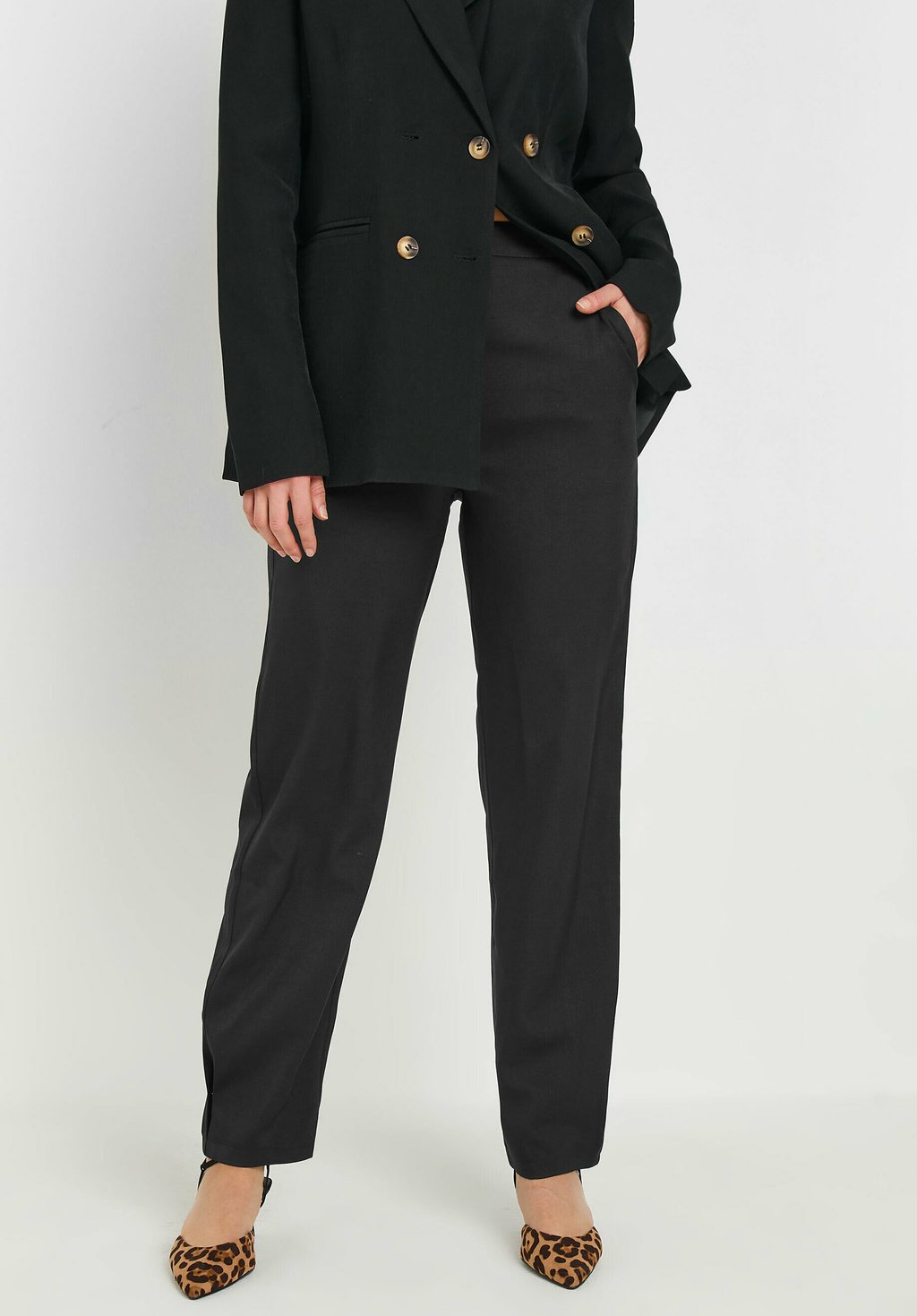 

Чиносы PLEATED BARREL LEG Long Tall Sally, антрацит