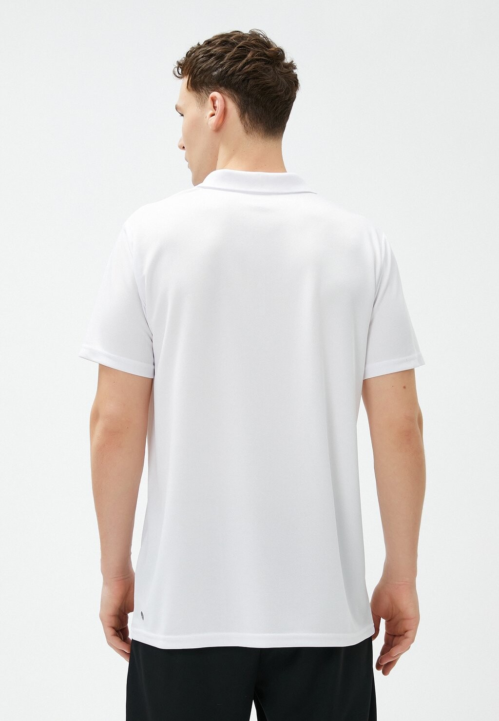 

Рубашка поло BASIC SPORT NECK BUTTON DETAILED SHORT SLEEVE Koton, белый