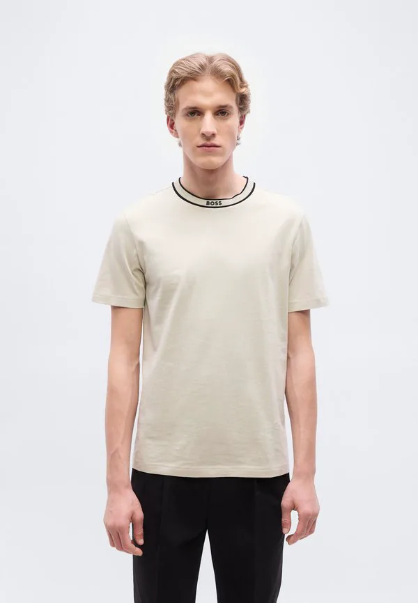 Tee 5 базовая футболка Boss, Light Beige — фото 3