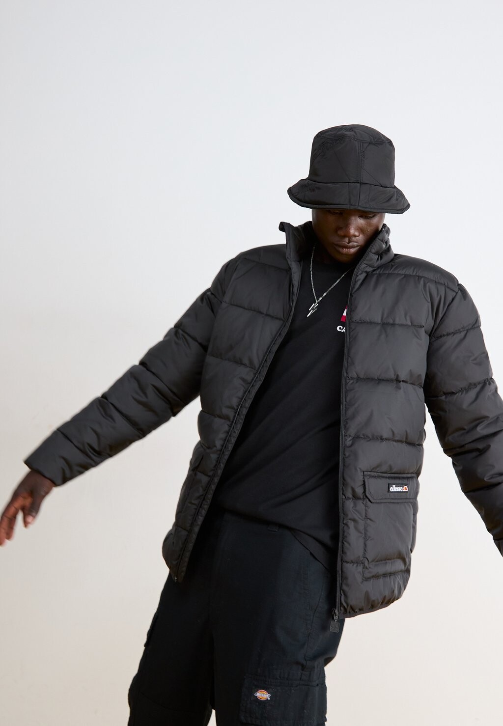 

Зимняя куртка LONDANO Ellesse, черный
