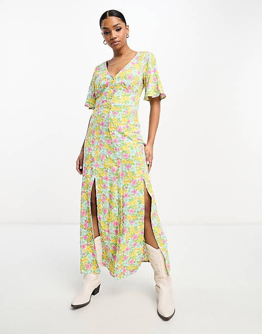 

Яркое платье макси с ангельскими пуговицами Miss Selfridge