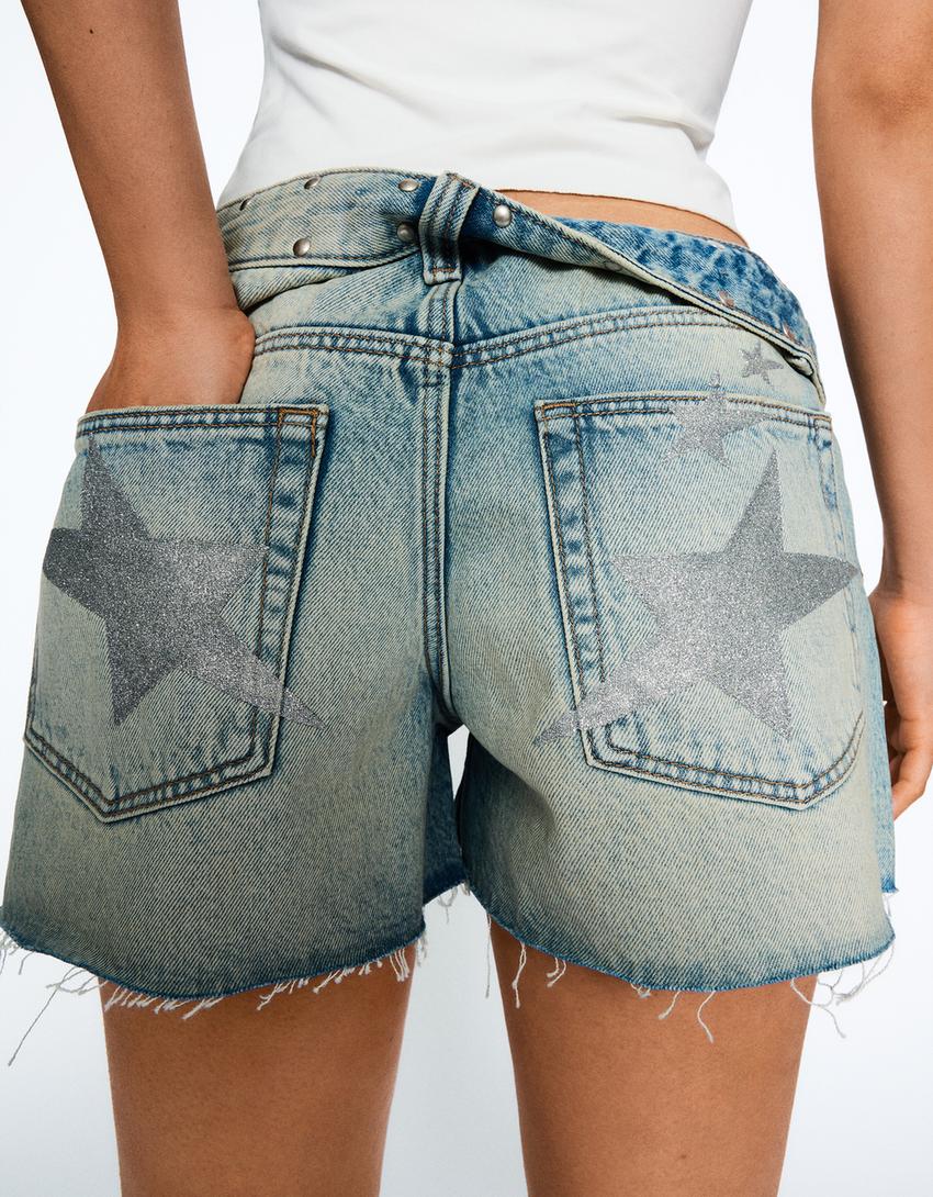 

Джинсовые шорты Bershka, голубой