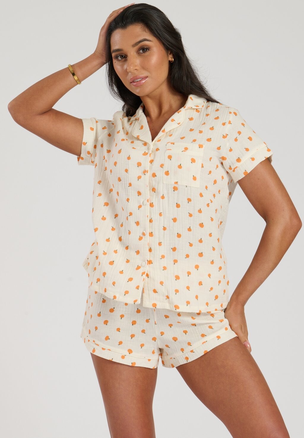 

Пижамный комплект PRINTED CRINKLE SHORT SLEEVE SET Loungeable, кремовый