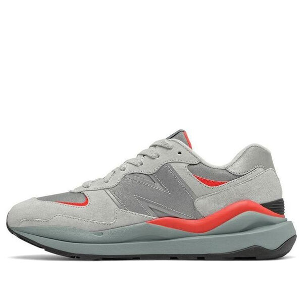 

Кроссовки 57 40 New Balance, серый