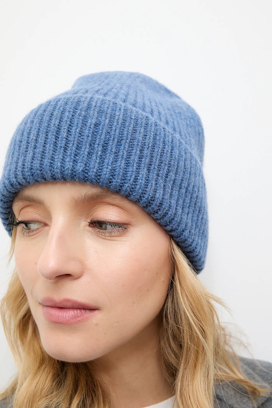 

Шерстяная шапка Answear.LAB, фиолетовый