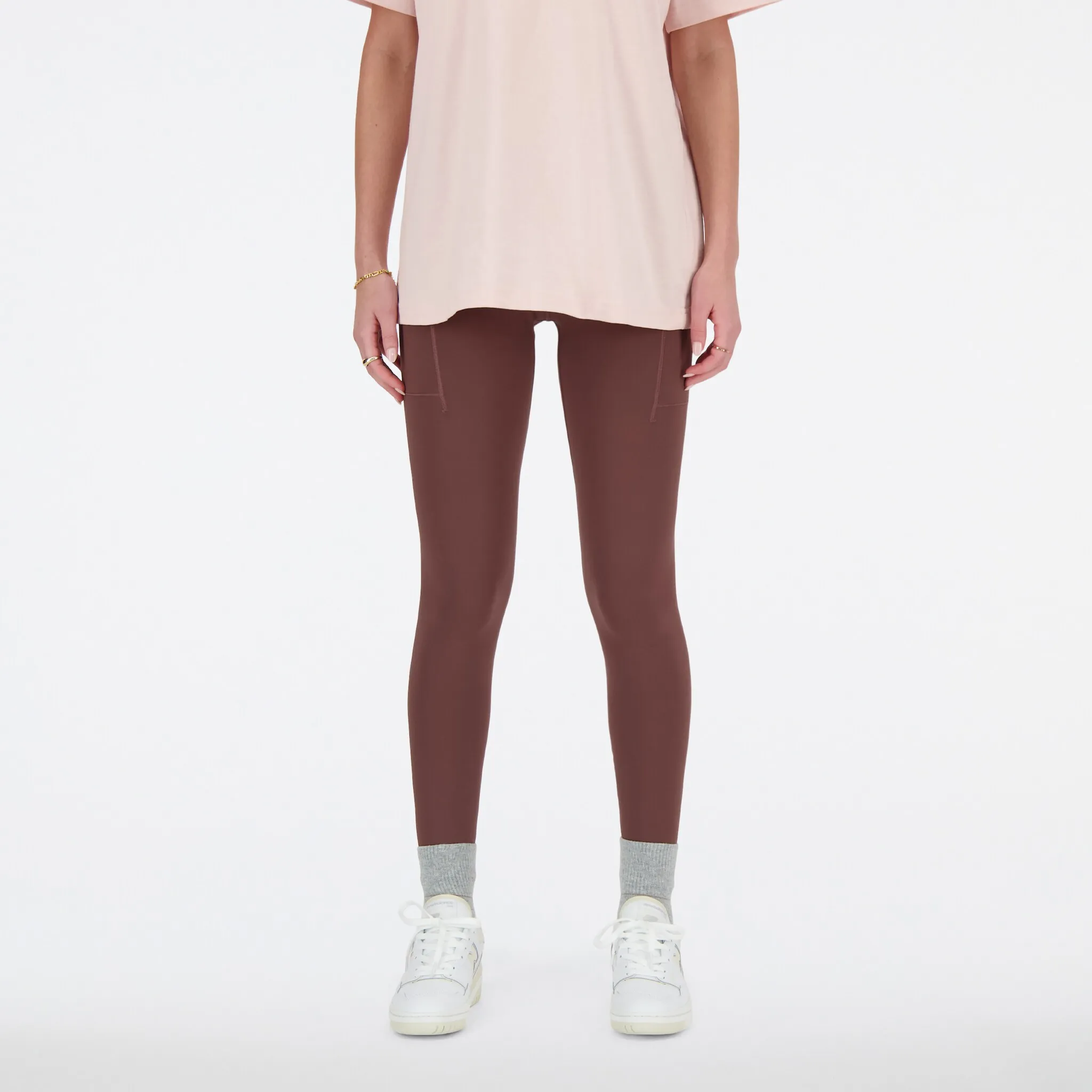 

Тайтсы для бега New Balance "ЖЕНЩИНЫ RUNNING TIGHT", цвет Licorice (211)
