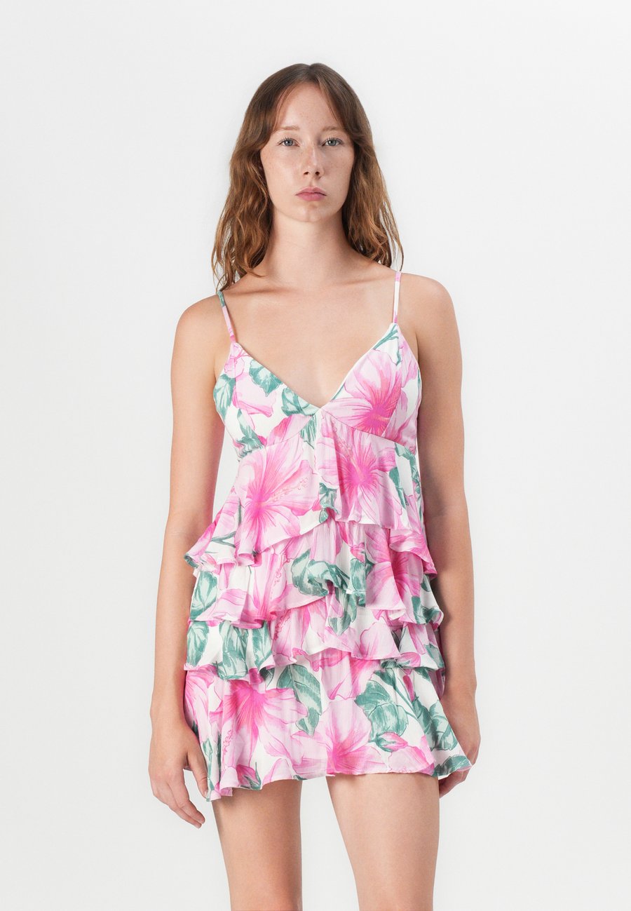 

Платье Hollister Co. V NECK RUFFLE TIER BABYDOLL MINI DRESS, White/Pink/White