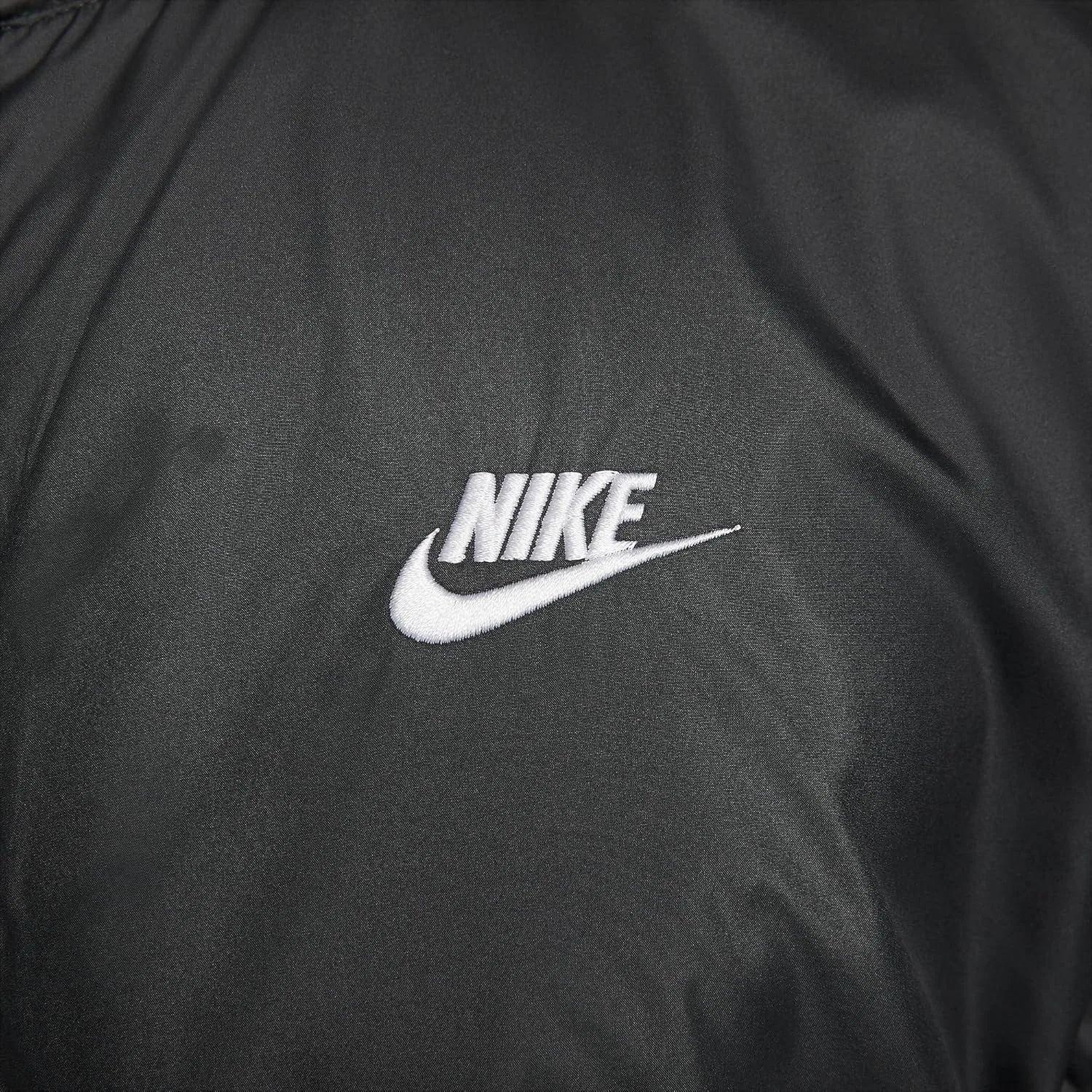Трековая куртка Oversized Nike Sportswear Essential, Black/White — фото 4