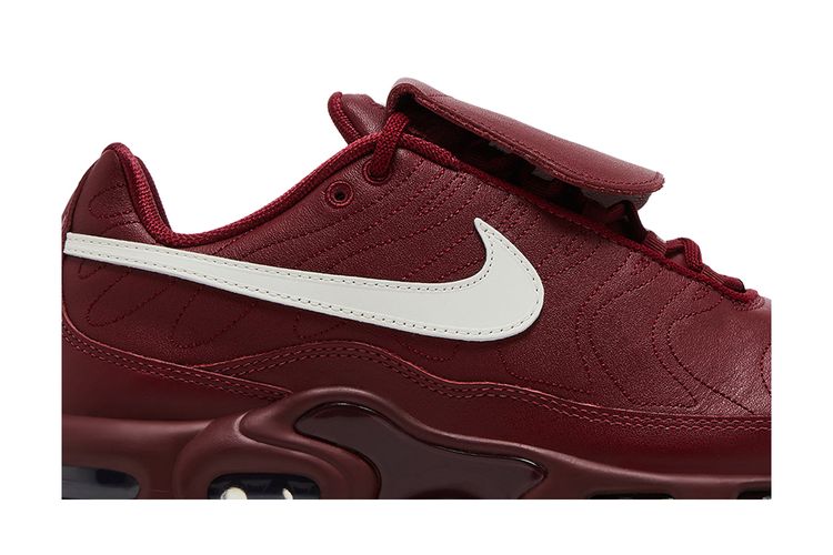 Кроссовки Air Max Plus Tiempo 'Team Red', красный — фото 2