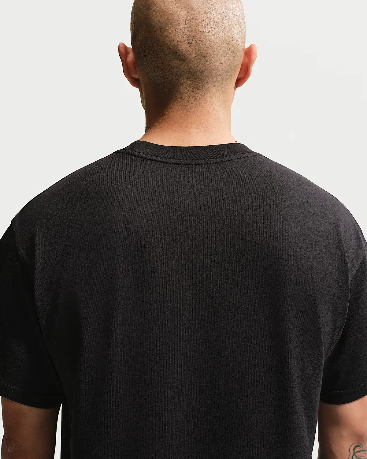 Мужская футболка Nike Sportswear, Black — фото 2