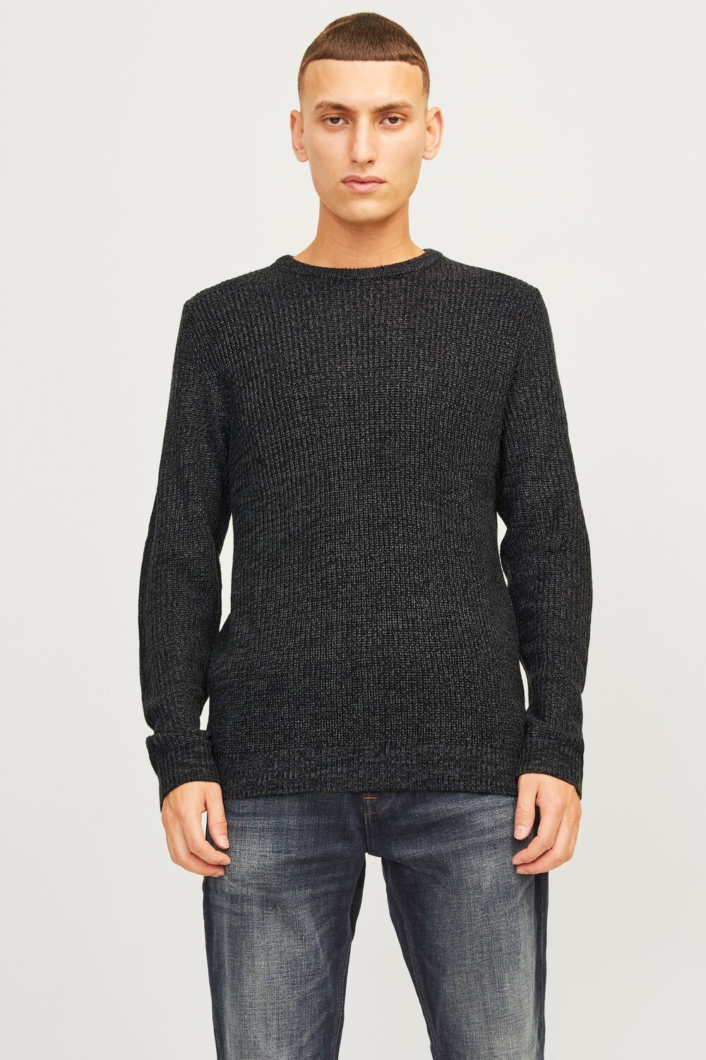 

Вязаный джемпер с круглым вырезом в рубчик Jack & Jones, черный