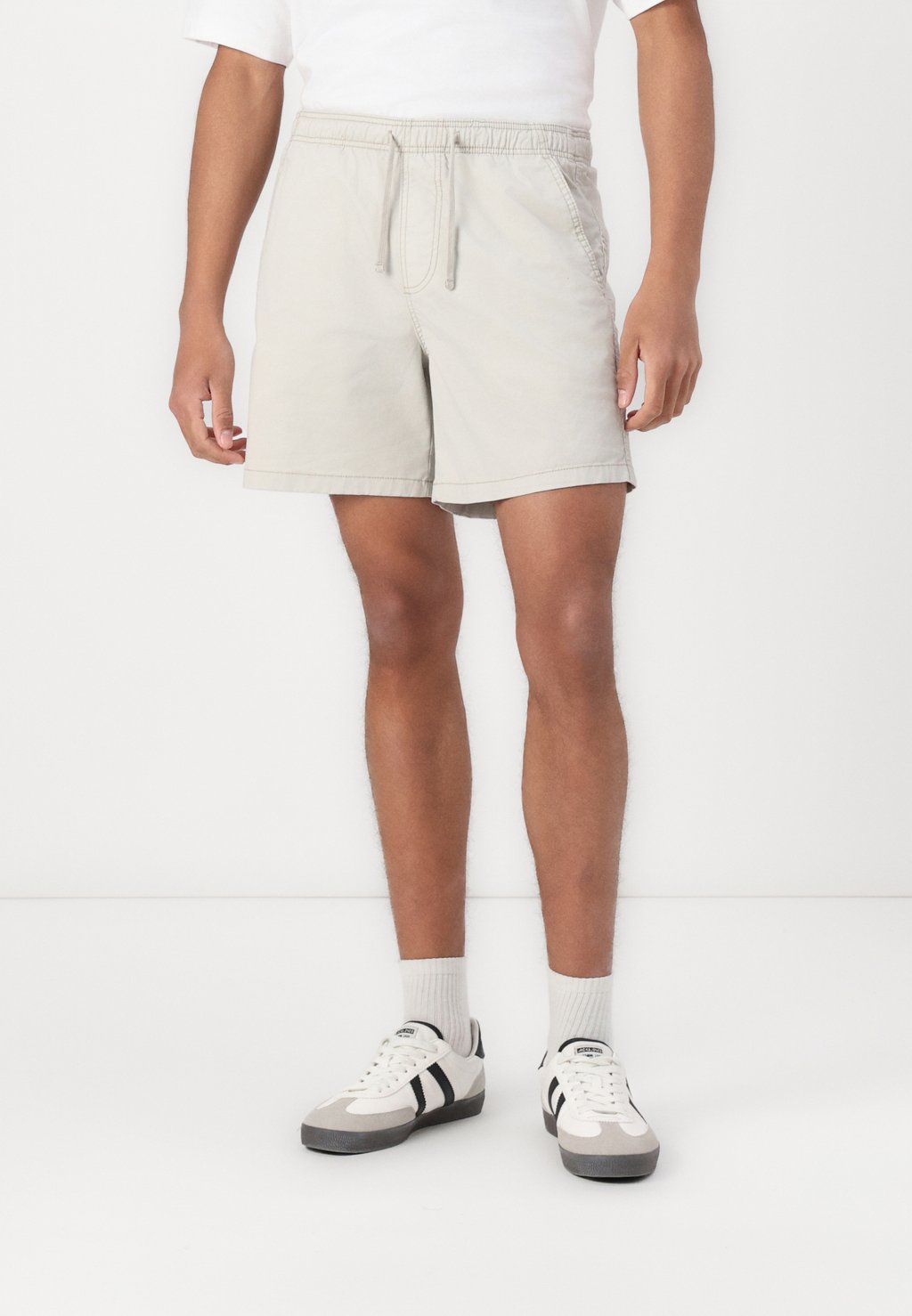 

Шорты MAY1 MID THIGH PULL ON Hollister Co., серый