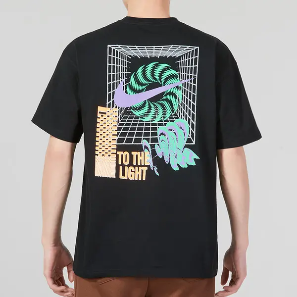 Футболка Nike Sportswear Max90 To The Light T-Shirt 'Black', черный — фото 4