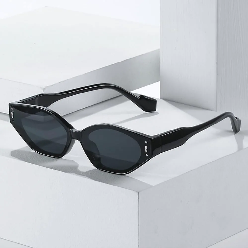 

Солнцезащитные очки MUTYNE Retro Small Cat Eye Polygon для женщин, модные двухцветные очки для мужчин, с заклепками, солнцезащитные очки UV400, Champagne Tea