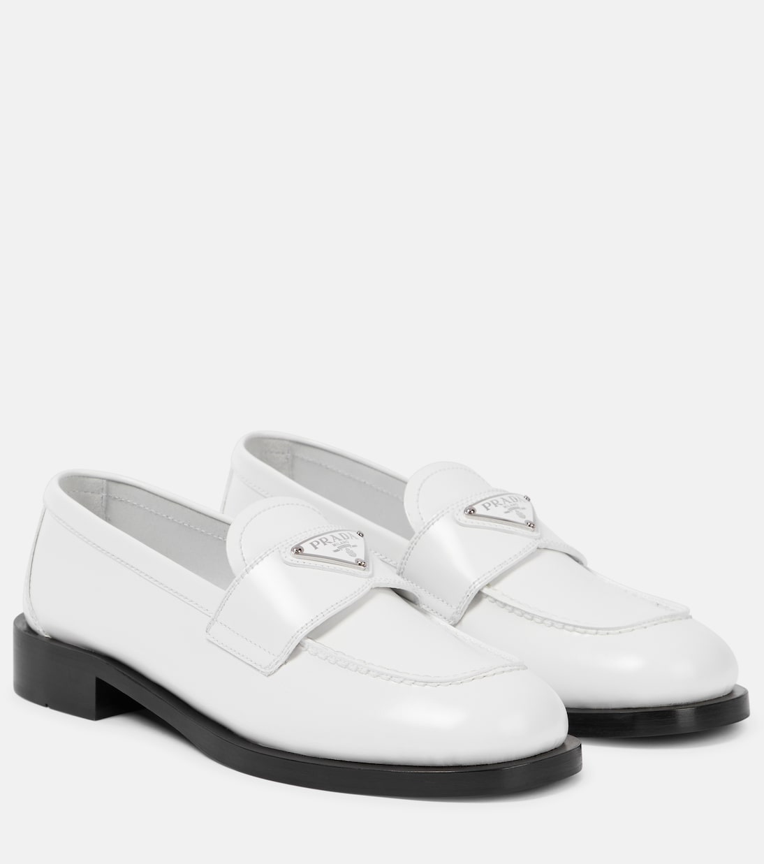 Кожаные лоферы Prada, белый