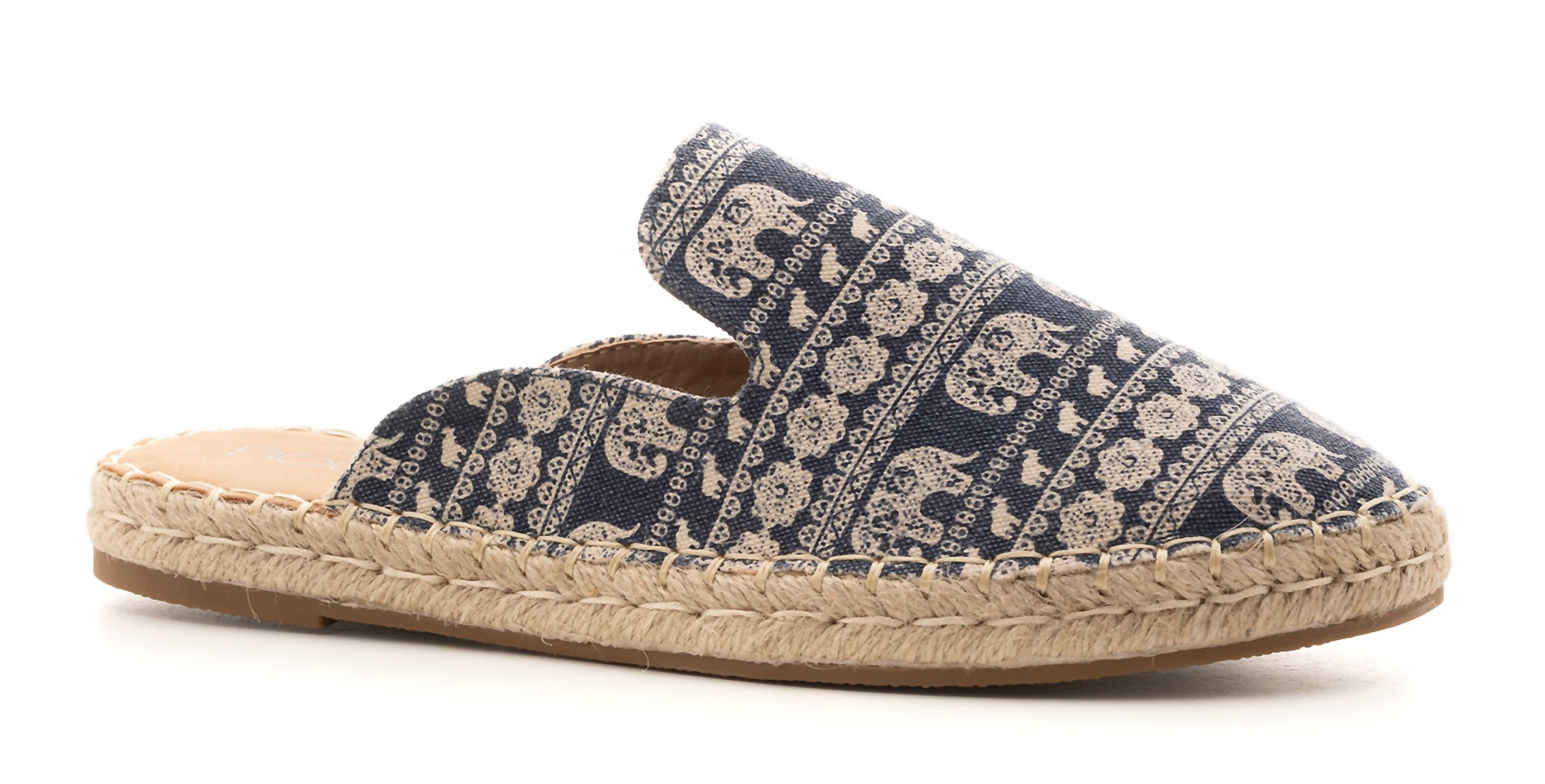 Женские слипоны Taffy в цвете "слоновая кость" Corkys Footwear