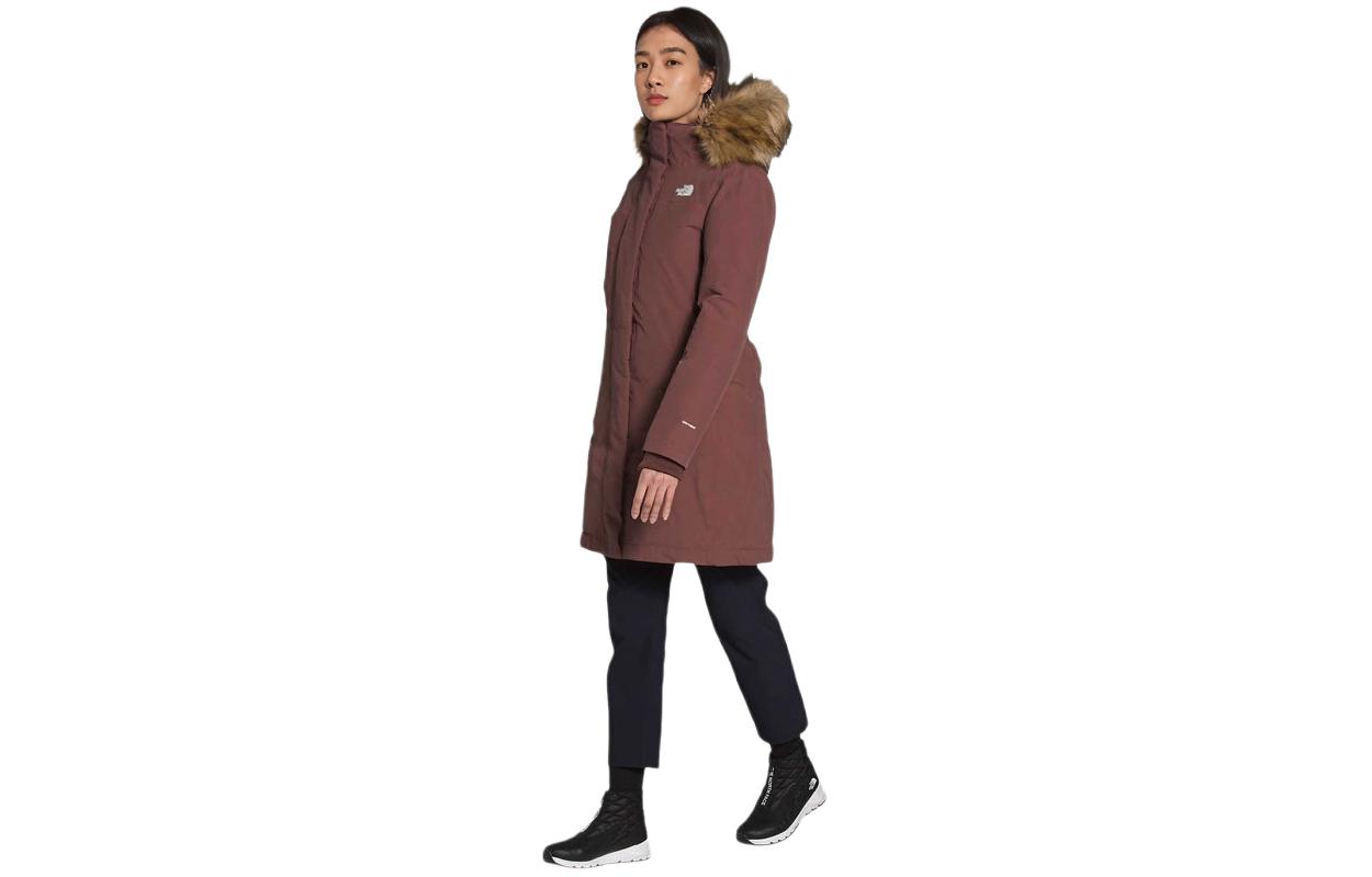 

THE NORTH FACE Пуховик женский фиолетово-коричневый