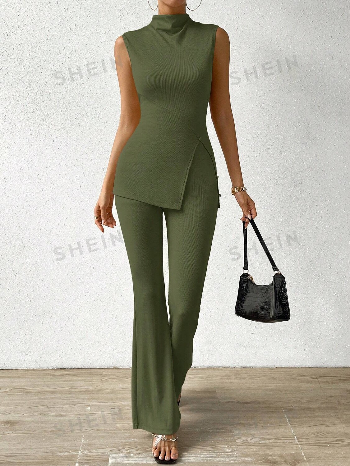 

Топ и расклешенные брюки Shein Essnce, зеленый