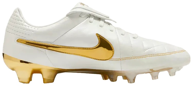 

Кроссовки Nike Tiempo Legend SE FG, белый